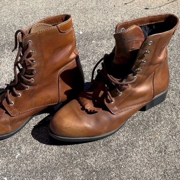 They were a bit too snug on me - Picture 3 of 5